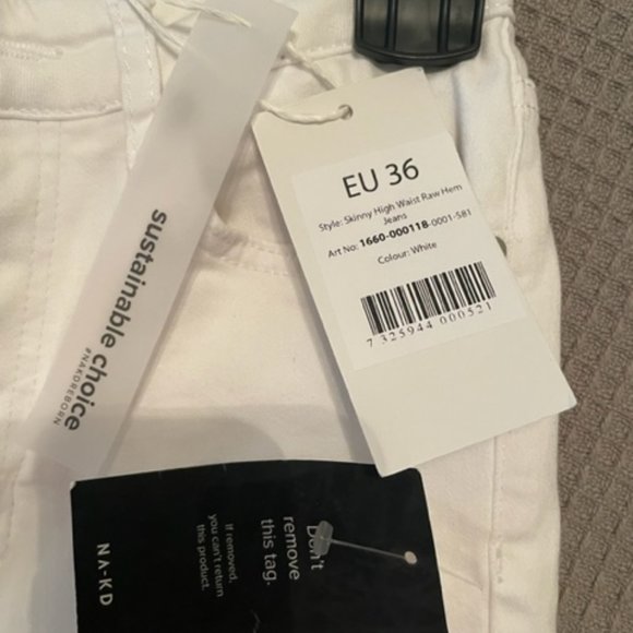 NA-KD High Waist Skinny EU 36 White Jeans NWTs Straight Leg NICE! - Picture 8 of 8
